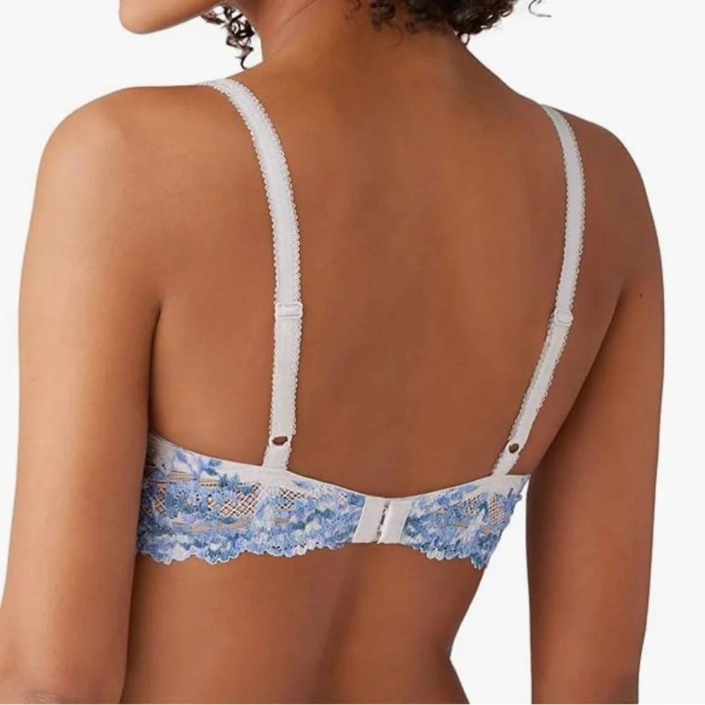 New! Wacoal Women's White and Blue Lace Bra Sz 38 DD - Picture 3 of 4